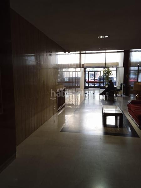 Foto 6dbd31a4-2e2d-4a1e-bed7-282d56fc2e9e. Oficina  con posibidad de cambio de uso a viviendas. calle narvaez al lado del retiro en Madrid