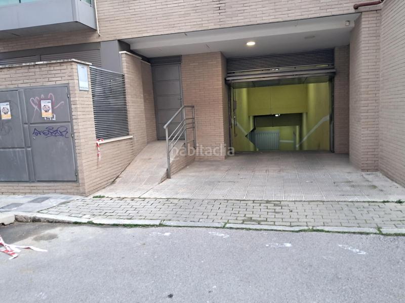 Foto f735d1e3-acac-4168-afb4-4ea744cde6e3. Rent car parking in Ciudad Universitaria Madrid