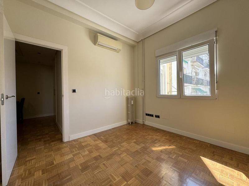 Foto 0ca03c79-4f0d-43c8-a50a-5c3a365d39a9. Affitto appartamento con riscaldamento parcheggio in Madrid