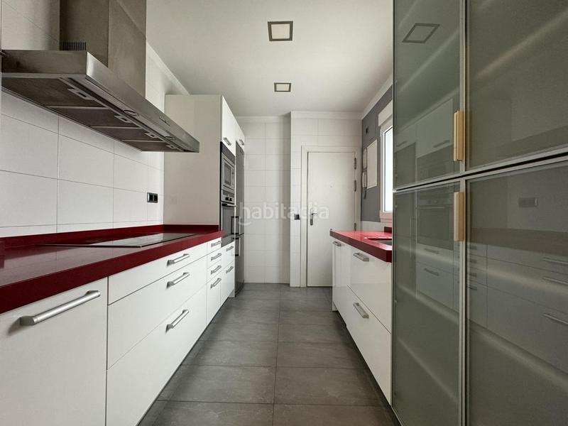 Foto 0b25dc14-d8ad-45ba-8997-303f45eed037. Rent flat with heating parking in Ríos Rosas-Nuevos Ministerios Madrid