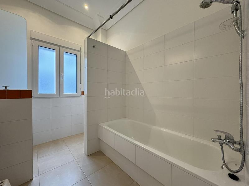 Foto a1b5a757-7194-4830-97c5-149307d2c560. Rent flat with heating parking in Ríos Rosas-Nuevos Ministerios Madrid