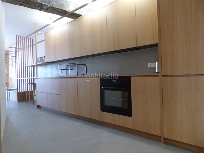Foto b1e433da-5fcb-4c5b-9ceb-feb3f748cbfc. Alquiler piso conde duque. moderno 6 exterior con terraza. amueblado. 2 dormitorios 2 baños y buen edificio. en Madrid