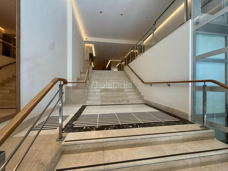 Foto cb51af9a-ad31-411f-9d59-ee7060c7e476. Alquiler piso conde duque. moderno 6 exterior con terraza. amueblado. 2 dormitorios 2 baños y buen edificio. en Madrid