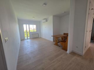 Location Appartement à Moscardó. Zona centro comercial madrid río 2. piso a estrenar. todo exteri