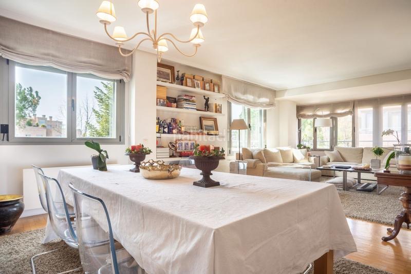 Foto 0f1bdfde-625d-49c6-aabb-6707b3a7acf7. Appartamento con riscaldamento parcheggio piscina in La Moraleja