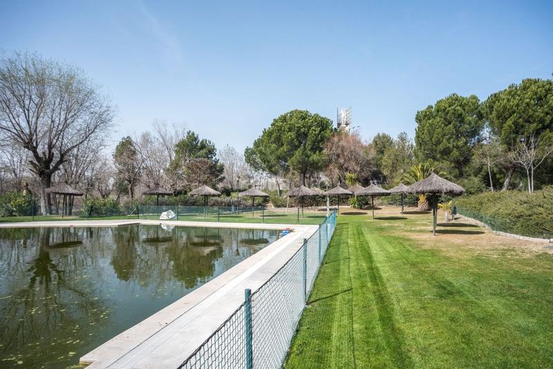 Foto 26c2a66f-5187-433f-94a7-879f57b7f6af. Appartamento con riscaldamento parcheggio piscina in La Moraleja