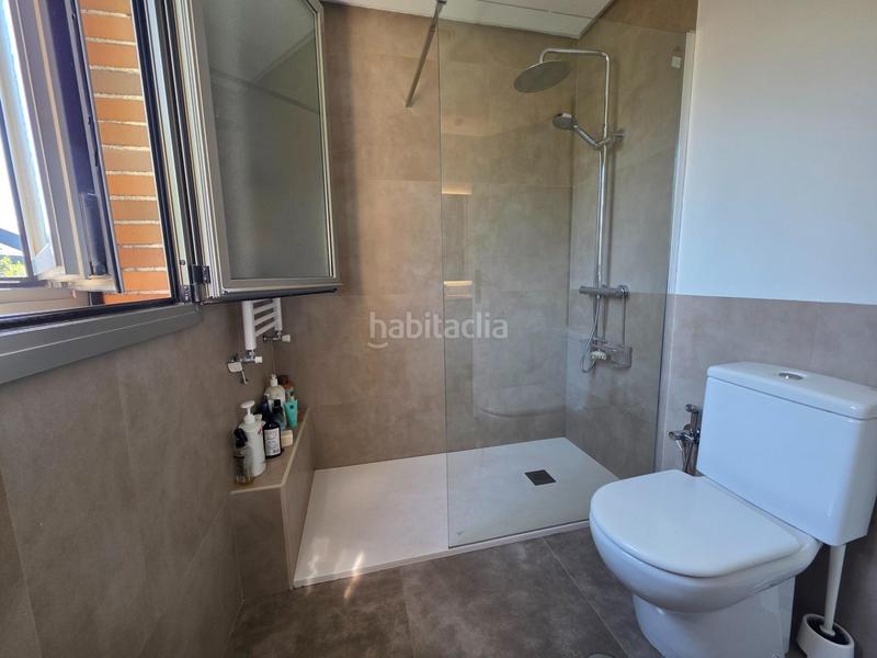 Foto 4c4a267f-7892-43ec-82b3-ab68e194035a. Appartamento con riscaldamento parcheggio piscina in La Moraleja