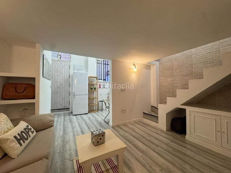 Foto c84db563-4dd0-457e-b14b-1e4f195e1edd. Pis a Ciudad Jardín Madrid