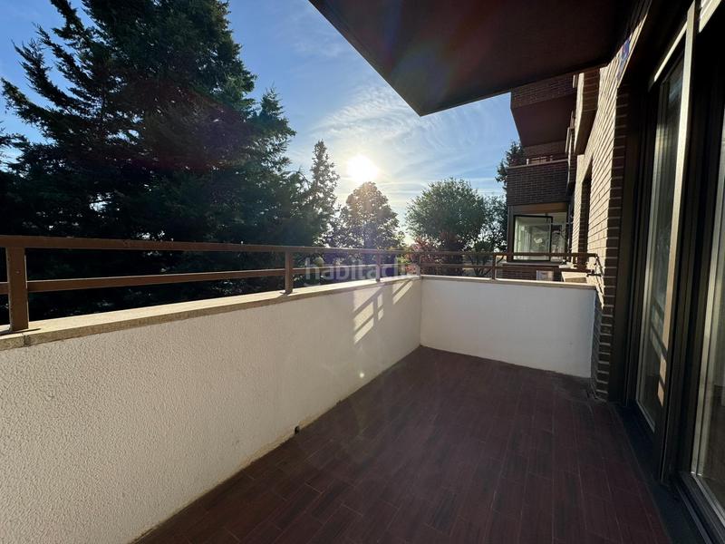 Foto 288b7b27-cff1-4c22-93c4-5c6af95511c9. Affitto appartamento con riscaldamento parcheggio piscina in Pozuelo de Alarcón