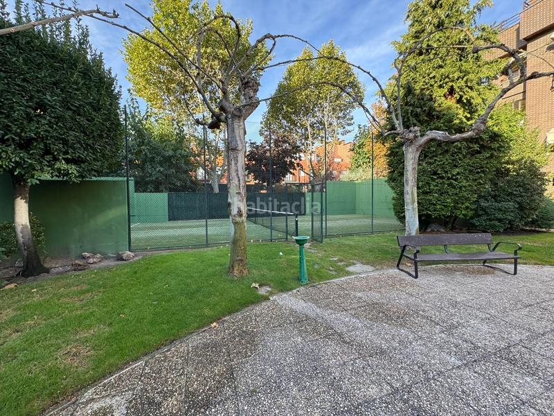 Foto 6127fab9-e00c-41c5-9058-3eeba42096bb. Lloguer pis amb calefacció aparcament piscina a Avenida Europa Pozuelo de Alarcón