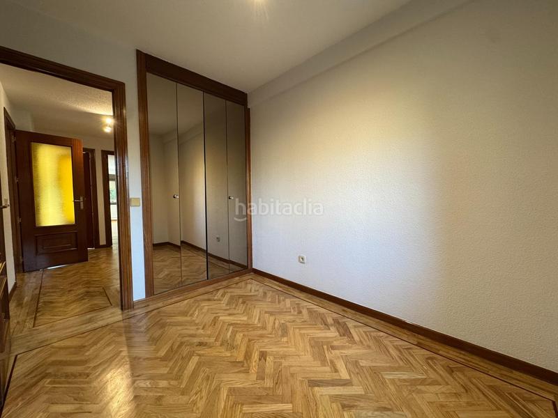 Foto bd19d647-baa8-46c9-ba83-379b9457e8f8. Location appartement avec chauffage parking piscine dans Pozuelo de Alarcón