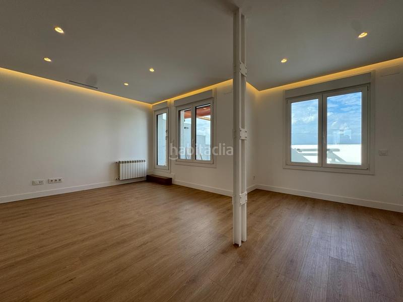 Foto 2412e628-bd5d-4c74-b495-9969588296ca. Rent penthouse with heating in Ibiza Madrid