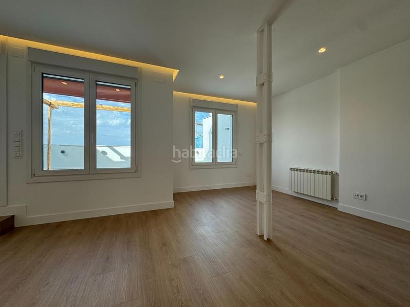 Foto 58e4600b-253b-4075-b3ac-5331c5d82924. Rent penthouse with heating in Ibiza Madrid