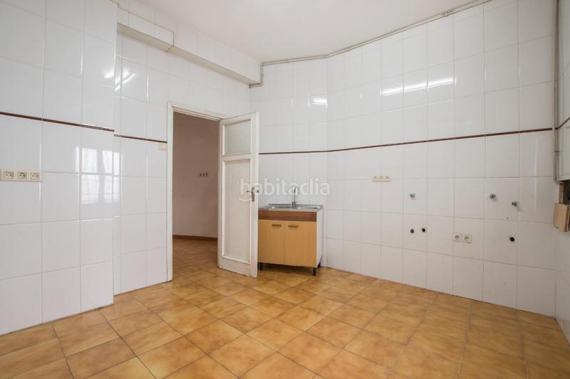 Foto 6a1eee0a-07dd-47ad-9222-a960004f94b0. Flat with heating in Almagro Madrid