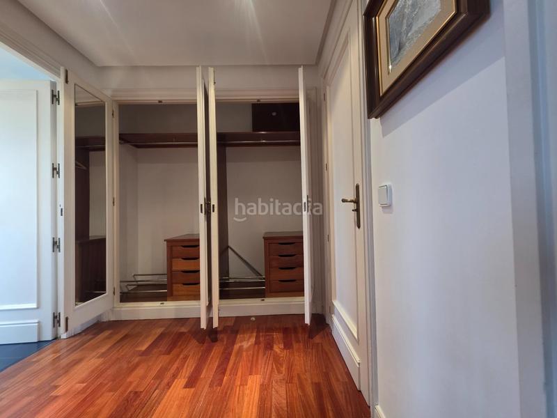 Foto 32188b00-2bd4-404b-9ddb-1bff0f561991. Rent flat with heating parking pool in Castilla Madrid