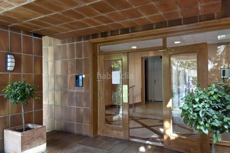 Foto 32c69ca7-a6af-42eb-9cb4-793a28017b50. Rent flat with heating parking pool in Castilla Madrid