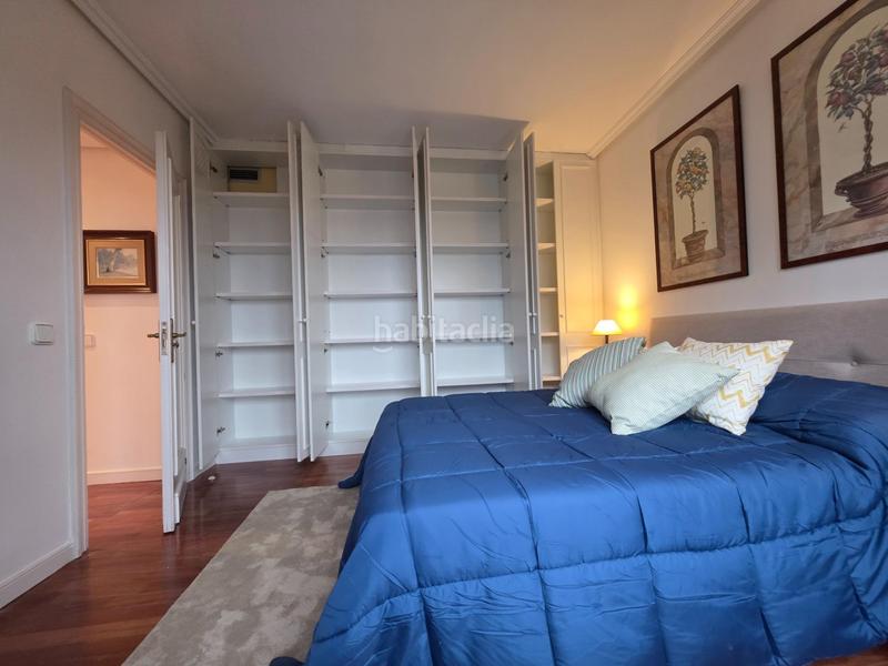 Foto 7ac9eb2a-4cc5-45d7-b861-f029acdb76cb. Rent flat with heating parking pool in Castilla Madrid