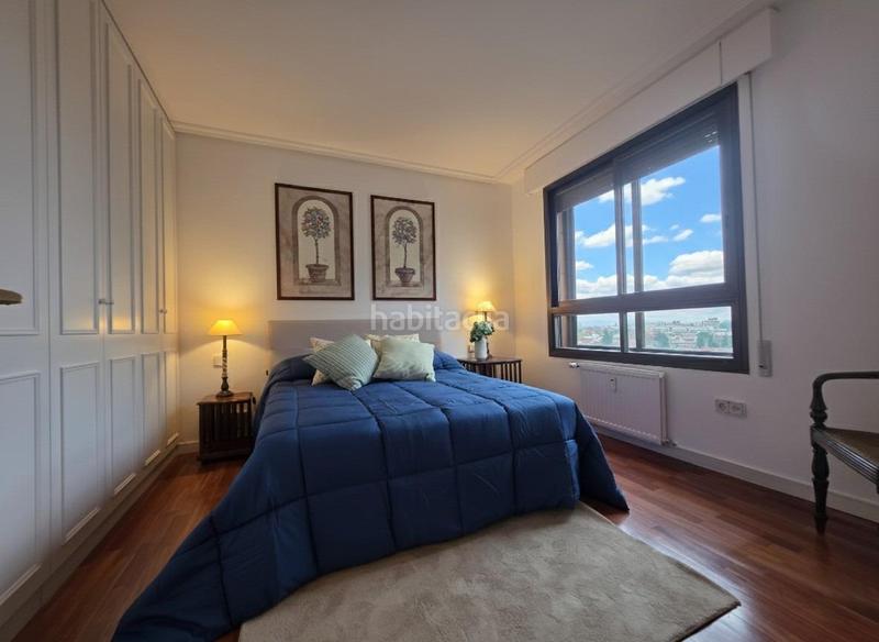 Foto ae796644-7f2c-4efa-98ab-a173c042cb3f. Rent flat with heating parking pool in Castilla Madrid