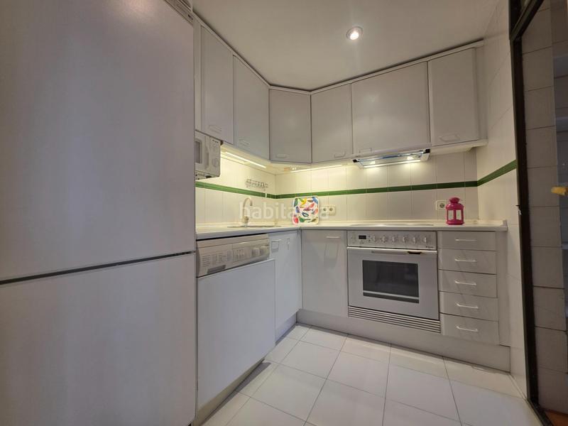 Foto ed46f224-00ec-4016-bdc1-0ecdaaa47eeb. Rent flat with heating parking pool in Castilla Madrid