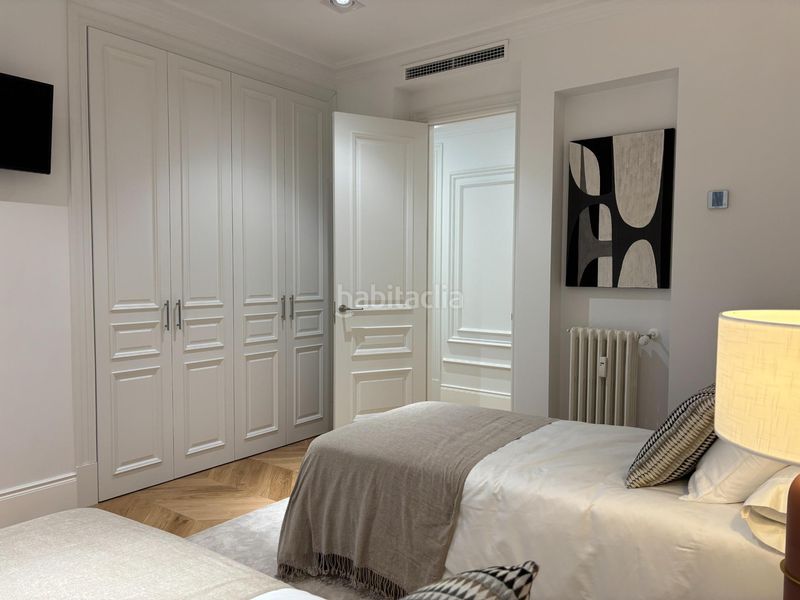 Foto f80e77ed-f727-4551-8289-02ffc770ae5d. Flat with heating in Goya Madrid