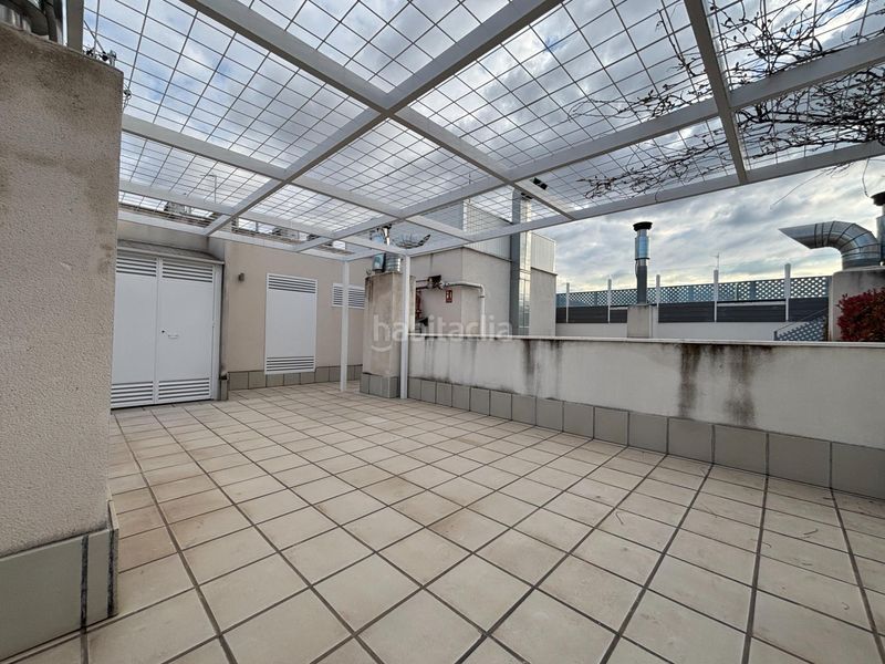 Foto b231aa7b-febe-47a6-bd2d-fe48fbcda936. Flat with heating pool in Argüelles Madrid