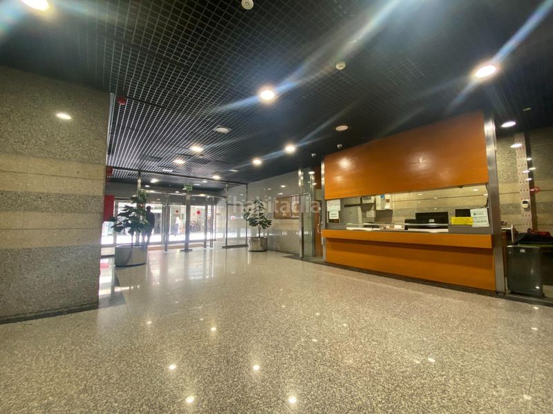 Foto 4b8c62db-a767-4d76-885a-c95c310e668e. Miete etagenwohnung in Argüelles Madrid