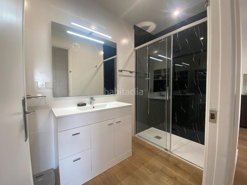 Foto fb2f39ec-0eb4-49b9-a5d9-78cece3c5267. Miete etagenwohnung in Argüelles Madrid