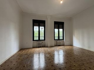 Pis  Calle alberto aguilera. Vivienda se�orial en la emblem�tica calle alberto aguilera. 4 do