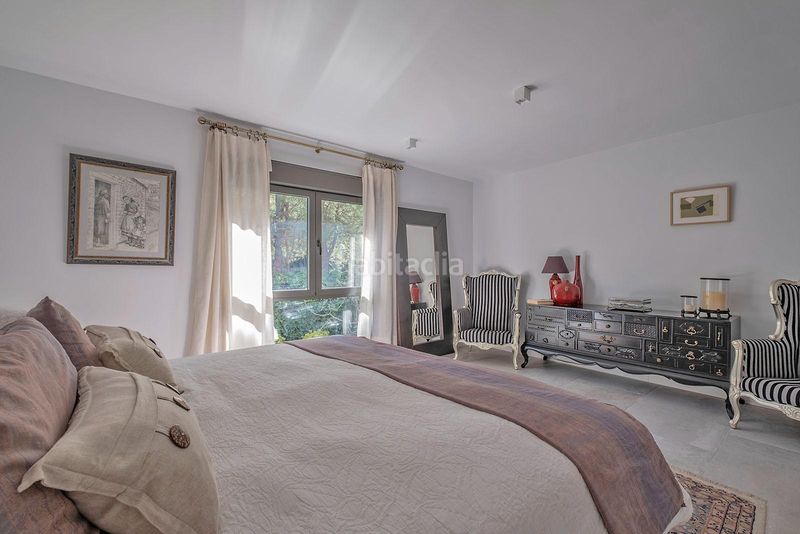 Foto 34aa41ae-16f9-4443-ae99-7143852be575. Maison jumelée avec parking dans Urbanización Este-Montepríncipe Boadilla del Monte