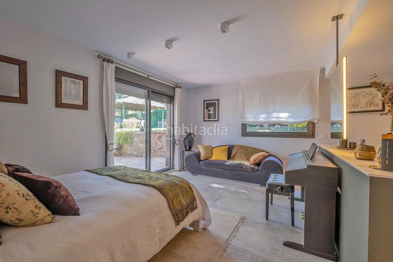 Foto 66bfde37-eaab-44e8-8cd1-a438c25f6f67. Maison jumelée avec parking dans Urbanización Este-Montepríncipe Boadilla del Monte