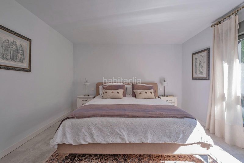 Foto eb02d9c1-09db-49f9-872e-dd88ed5ad915. Maison jumelée avec parking dans Urbanización Este-Montepríncipe Boadilla del Monte