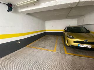 Aparcament cotxe a Calle VASCOS