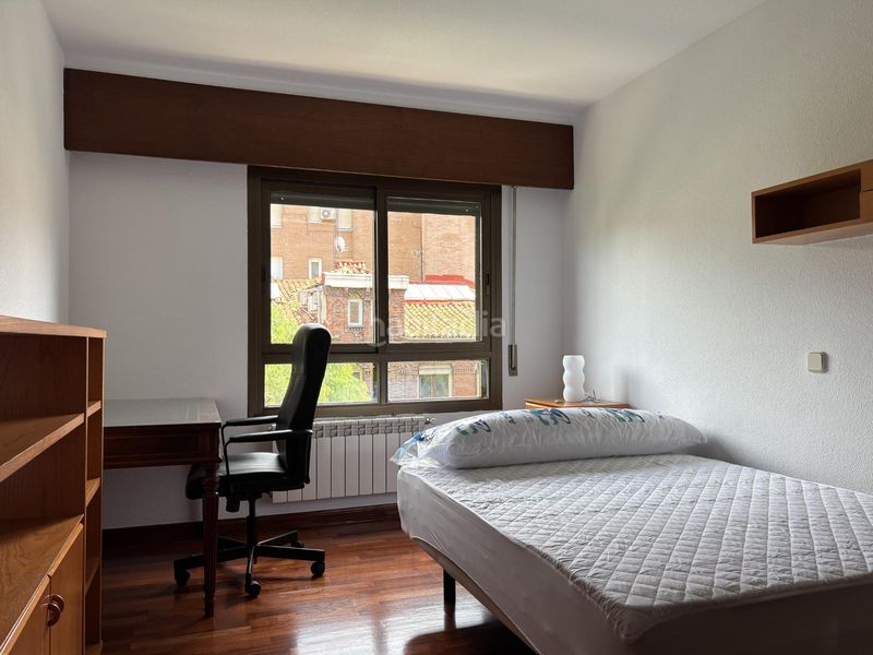 Foto 9e22bc4d-9b8b-45b9-8c75-44ac56eed354. Affitto appartamento con riscaldamento in Arapiles Madrid