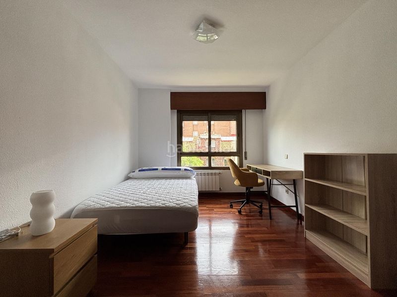 Foto 63a22863-ea45-4c5e-a2f0-bfc29309bcf1. Rent flat with heating in Arapiles Madrid