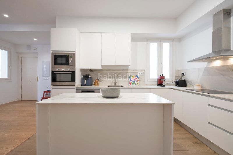 Foto 8e5f0373-51ce-4879-904a-155217c7c31a. Etagenwohnung mit heizung in El Viso Madrid