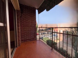 Pis a Centro. Luminosa vivienda exterior, 3 dormitorios con terrazas en fuenla