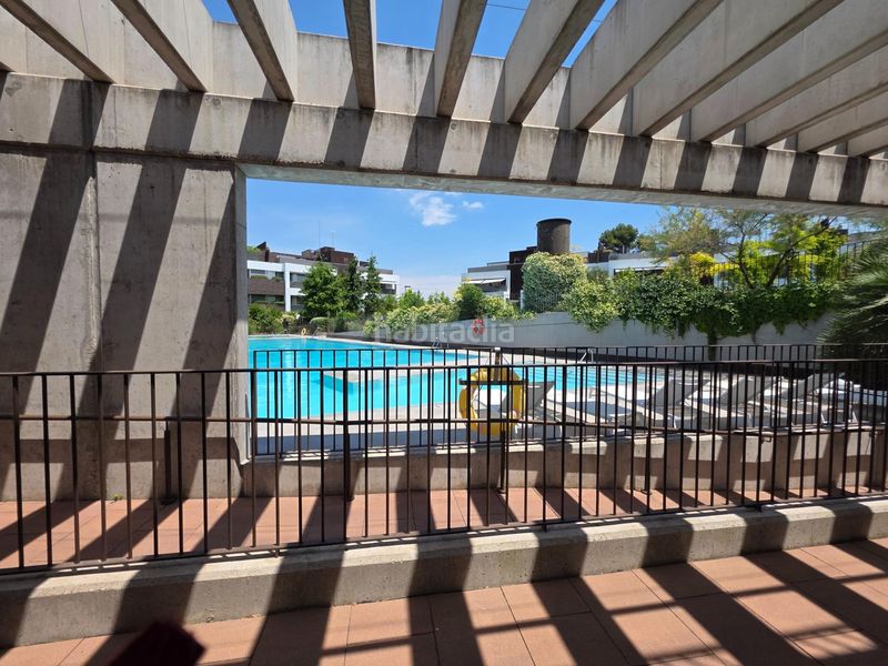 Foto 48098032-197f-4900-8a48-dcb941df7229. Àtic amb calefacció aparcament piscina a Somosaguas Pozuelo de Alarcón