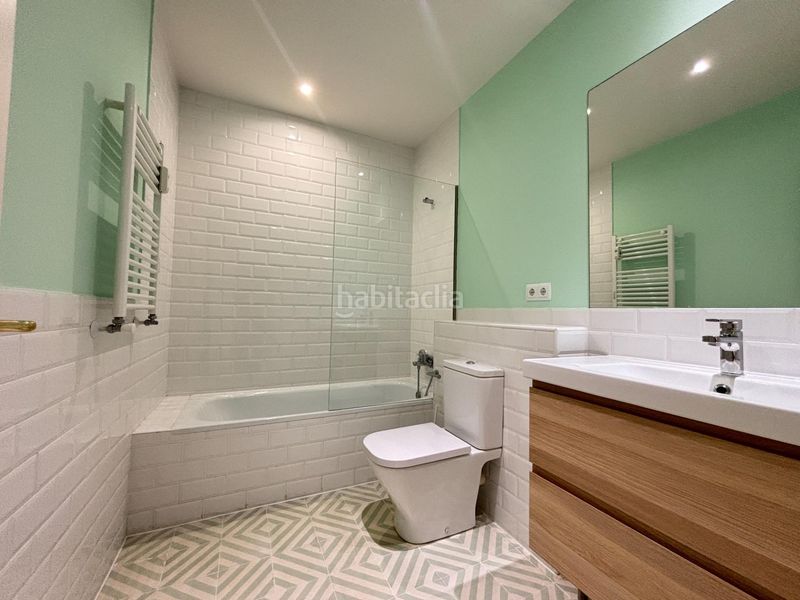 Foto 9eed9ff5-0eb5-4abb-a99f-2029aad83b10. Rent flat with heating in Cortes-Huertas Madrid