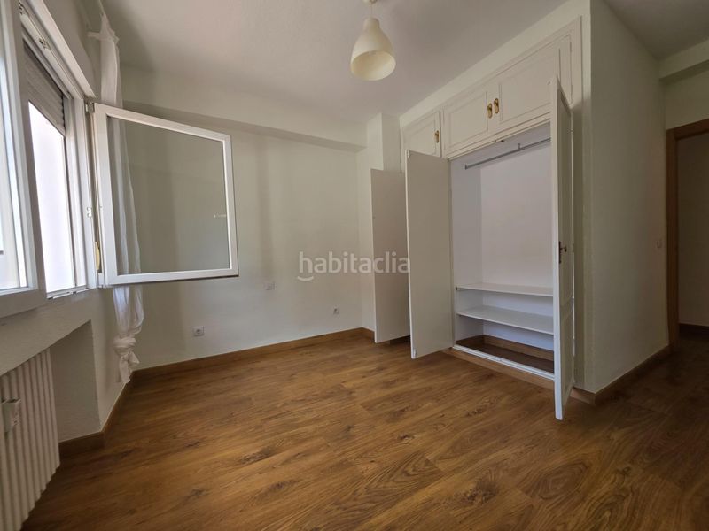 Foto a8310ba6-4351-474d-82c5-04a3cbc62aad. Location attique avec chauffage parking dans Jerónimos Madrid