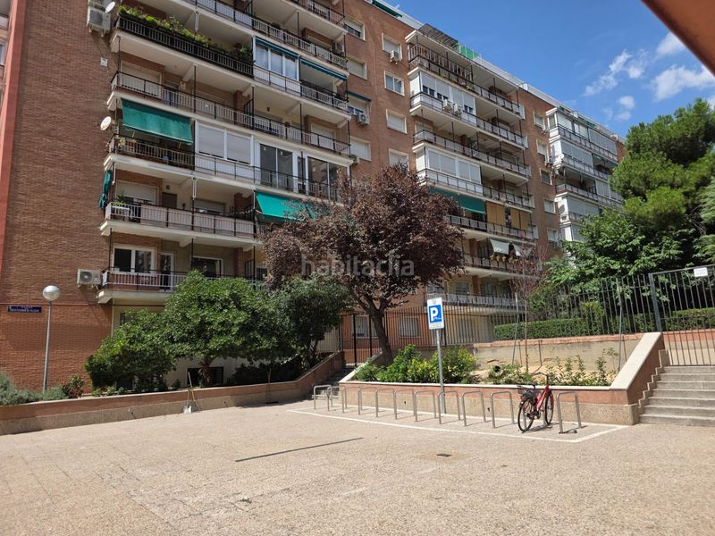 Foto b6b6b29d-14d7-488f-b7d7-a363c646a077. Location attique avec chauffage parking dans Jerónimos Madrid