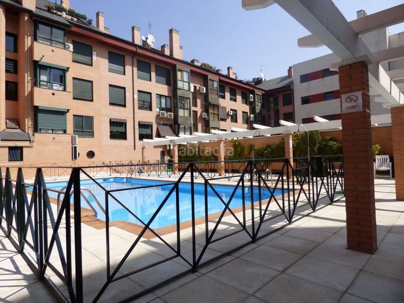 Foto 1b94493b-1161-4dbd-a5a1-c1525e3cafde. Rent flat with heating parking pool in Ciudad Jardín Madrid