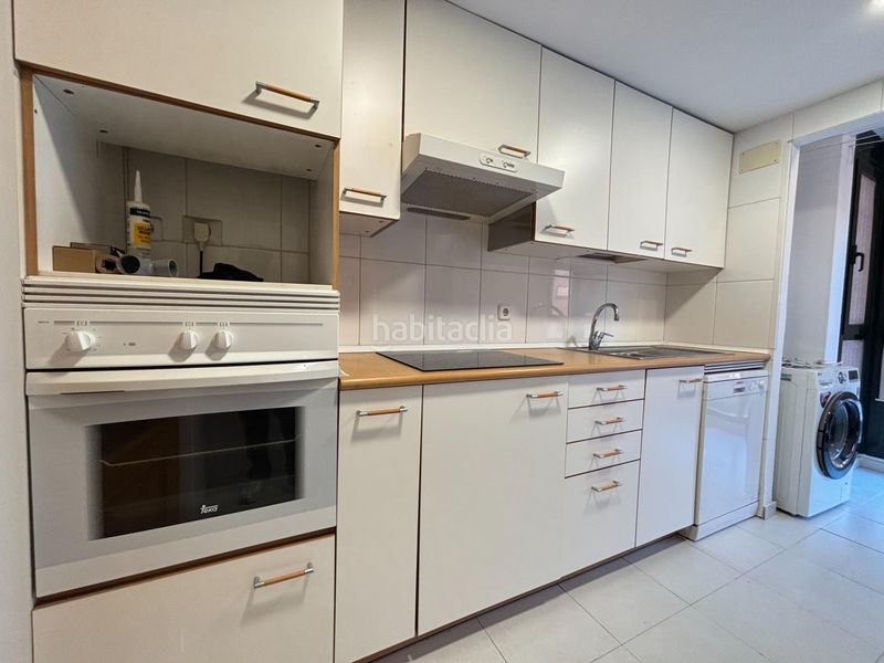 Foto 99df2b59-bb97-4b3e-a21c-ea48586a6820. Rent flat with heating parking pool in Ciudad Jardín Madrid