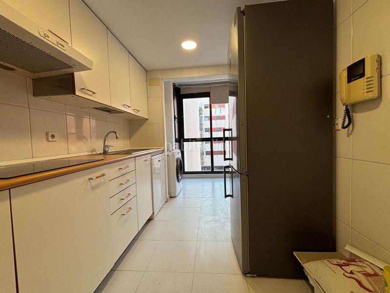 Foto a8874145-8810-4647-a086-f5a7f421fe26. Rent flat with heating parking pool in Ciudad Jardín Madrid