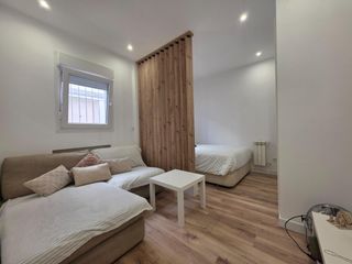 Lloguer Pis  Calle alonso heredia. Vivienda recién reformada junto a francisco silvela y diego de l