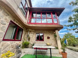 Xalet a Allariz. Casa o chalet independiente en venta en camino santa mariña