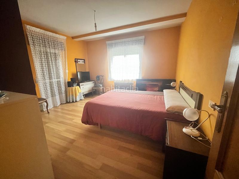 Foto 7b7d2c2e-019d-484f-9b17-f9050bd54153. Haus in rúa curros enríquez 1 in Xinzo de Limia