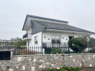 House  Camiño do cemiterio 7. Casa o chalet independiente en venta en xinzo de limia