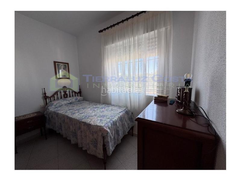 Foto 076c0518-d6f4-4408-a00f-079d46ec0cb8. Semi detached house with parking pool in Urbasur Islantilla