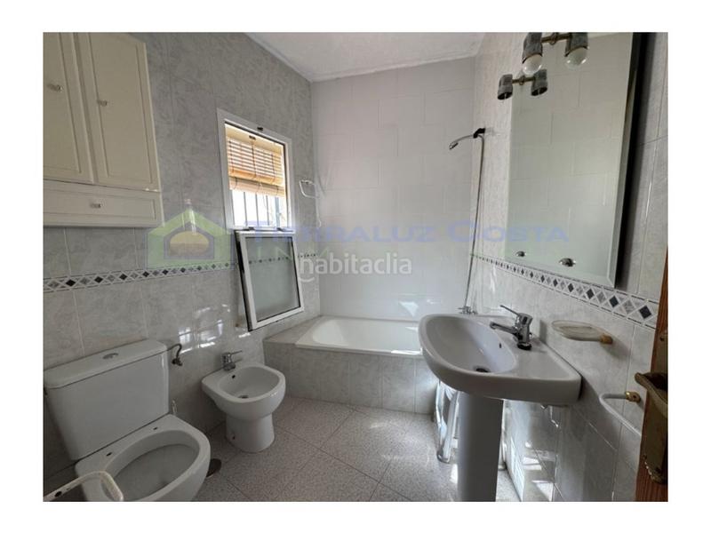 Foto a74f6253-c851-4996-bc5b-0cee6fa933de. Semi detached house with parking pool in Urbasur Islantilla