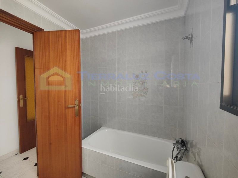 Foto 03412243-3d6b-4f64-aa30-40a28235b203. Pis a Lepe